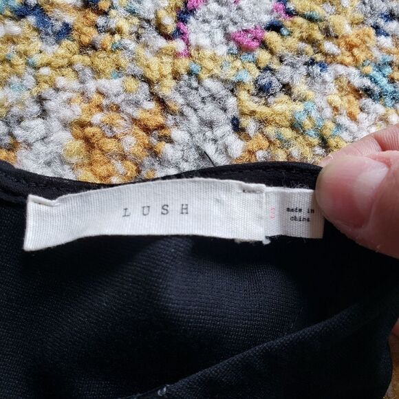 Lush faux leather top - Picture 9 of 13